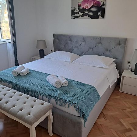 La Petite Maison Splitska Exterior foto